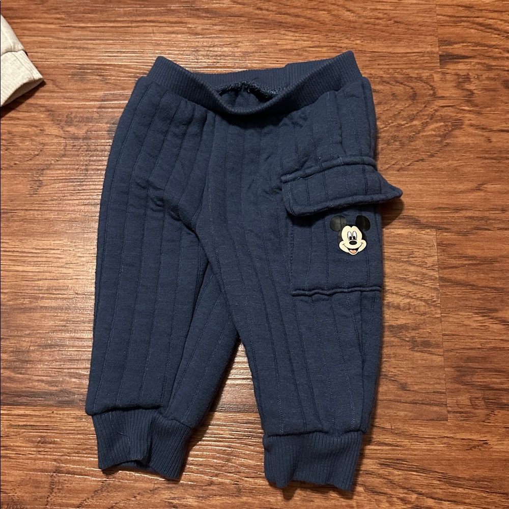 Disney Mickey 2pc Pullover with Joggers 3-6 Months - Picture 4 of 7